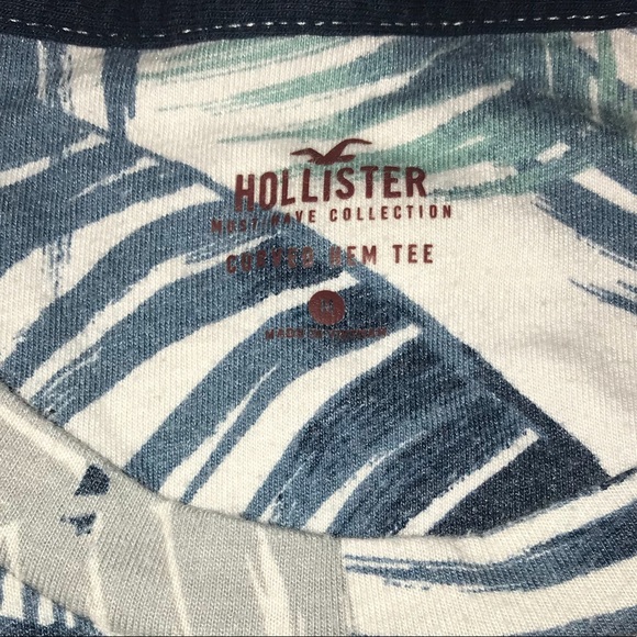 Hollister curved hem t-shirt - Picture 3 of 3
